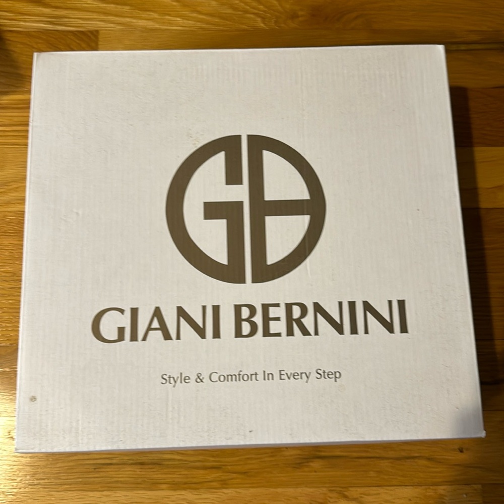 NIB Gianni Bernini Shoes